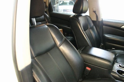 2017 Nissan Pathfinder SL