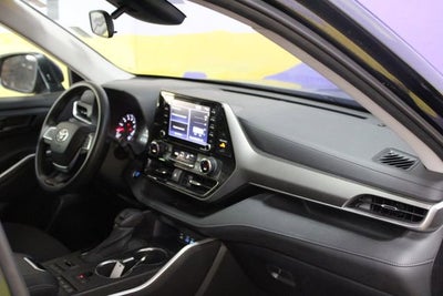2022 Toyota Highlander L