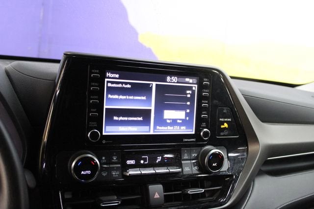 2022 Toyota Highlander L