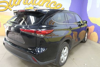 2022 Toyota Highlander L