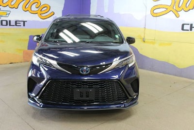 2022 Toyota Sienna XSE