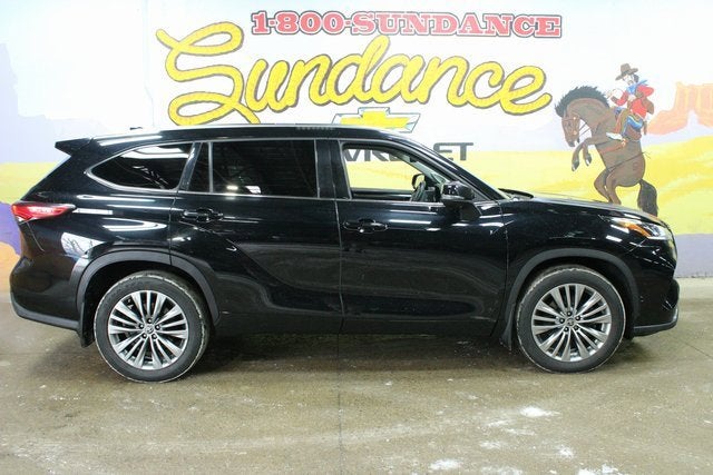 2021 Toyota Highlander Platinum