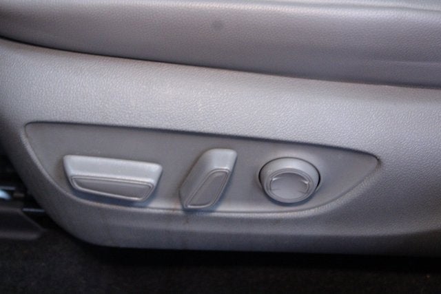 2024 Toyota Highlander Hybrid XLE