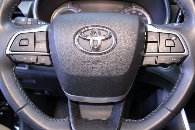 2024 Toyota Highlander Hybrid XLE
