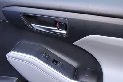 2024 Toyota Highlander Hybrid XLE