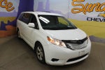 2017 Toyota Sienna LE Auto Access Seat