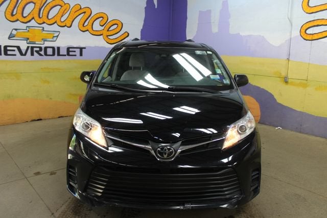 2020 Toyota Sienna LE Auto Access Seat