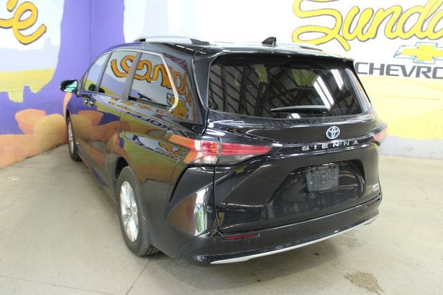 2021 Toyota Sienna Limited