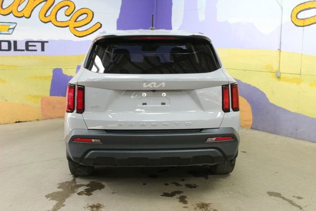 2022 Kia Sorento LX