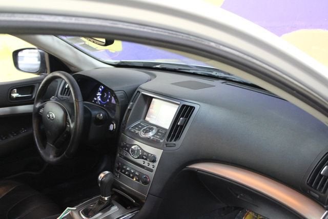 2012 INFINITI G37x x