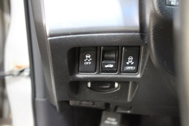 2012 INFINITI G37x x