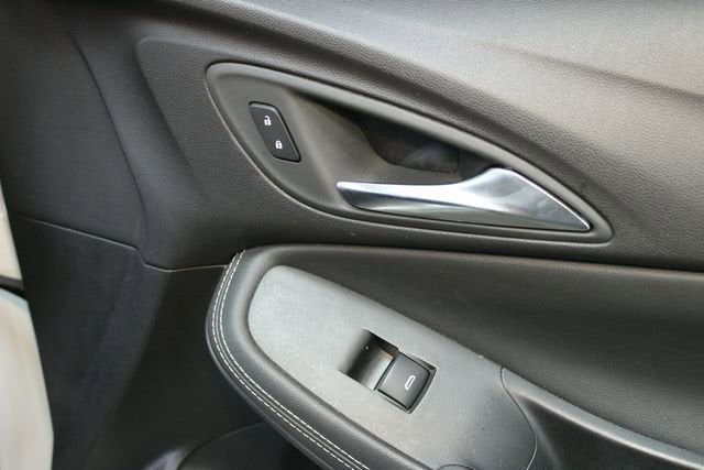 2025 Buick Encore GX Avenir