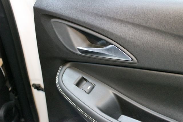 2025 Buick Encore GX Avenir