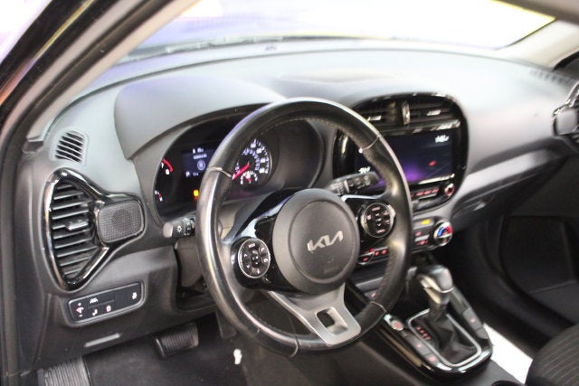 2022 Kia Soul EX