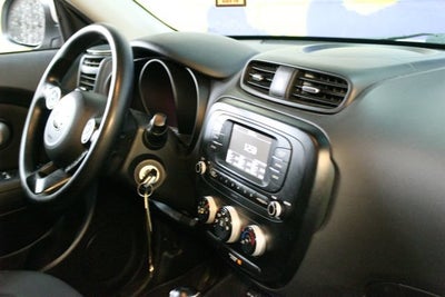 2017 Kia Soul Base
