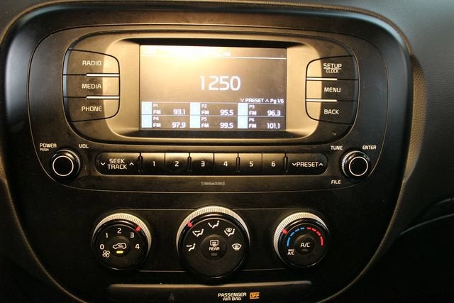 2017 Kia Soul Base