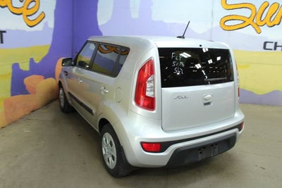 2013 Kia Soul Base