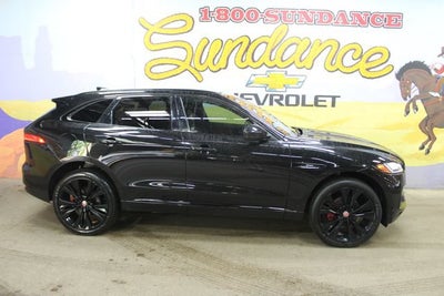 2019 Jaguar F-PACE 30t R-Sport