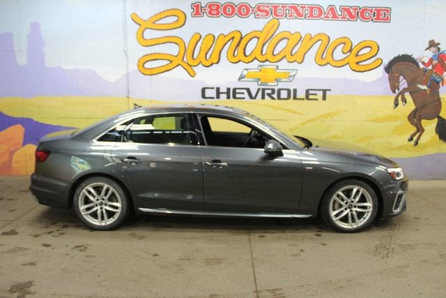 2022 Audi A4 Premium Plus 45 TFSI S line quattro S tronic